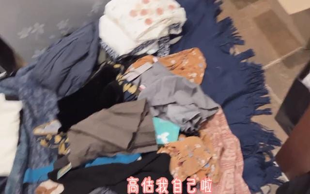 三宝小25岁老婆曝光衣帽间(三宝小25岁老婆曝光衣帽间) 三宝小25岁老婆曝光衣帽间 三宝小25岁老婆曝光衣帽间