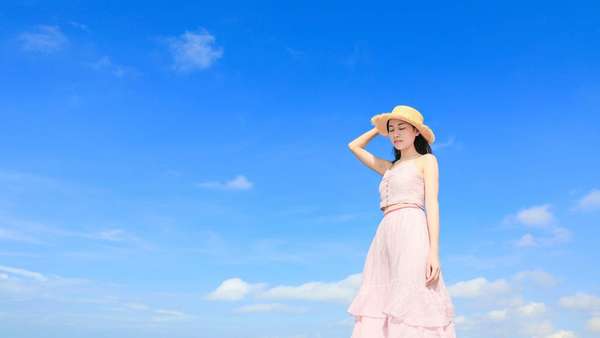 护手霜里为什么会有小白颗粒?是质量有问题吗? 护手霜里为什么会有小白颗粒?是质量有问题吗?