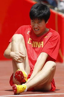 刘翔假摔前的神秘微笑(刘翔假摔十大证据老梁)