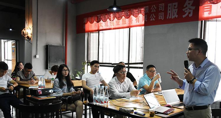 探秘沙龙电商(以沙龙电商怎么样?一探这一全新电商模式的发展潜力和优势)
