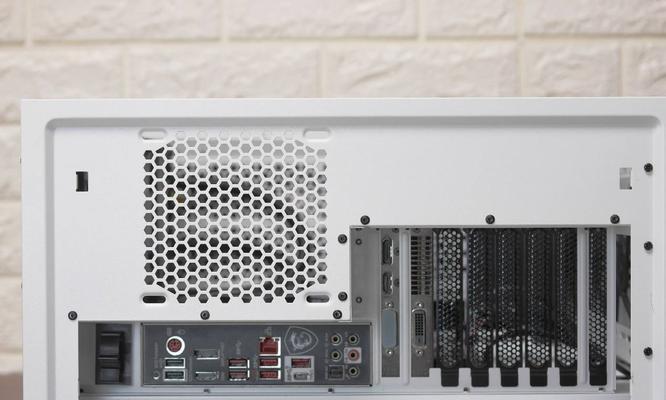 以鑫谷T1为主的全新科技体验(颠覆想象力的创新科技产品,以鑫谷T1引领智能时代的到来)
