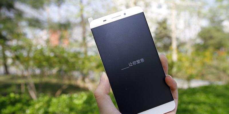 乐视双6(体验超乎寻常的智能手机生活)