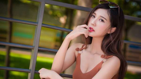 怎样吃才能去除脸上的斑点? 怎样吃才能去除脸上的斑点?