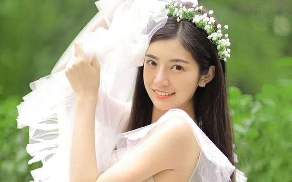 每天用身体乳会让女生皮肤变好吗? 每天用身体乳会让女生皮肤变好吗?