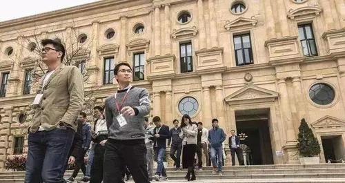 华为员工(以华为员工为例,探讨其素质、能力及特点)