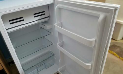小天鹅冰箱如何满足你的冷藏需求?(小天鹅冰箱的功能特点与用户体验)