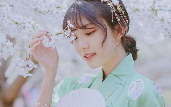 沐浴露为什么会有碱性？